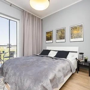 Prymasa Tysiaclecia Business Centre By Renters Варшава